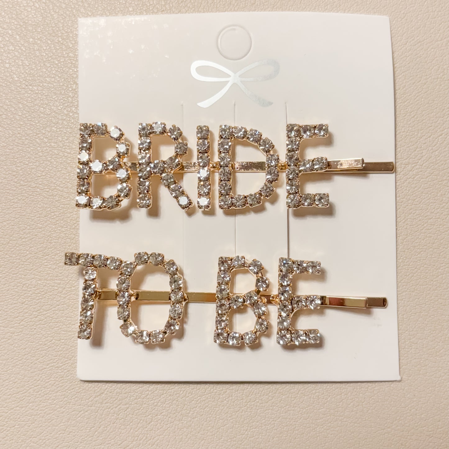 RHINESTONE PIN