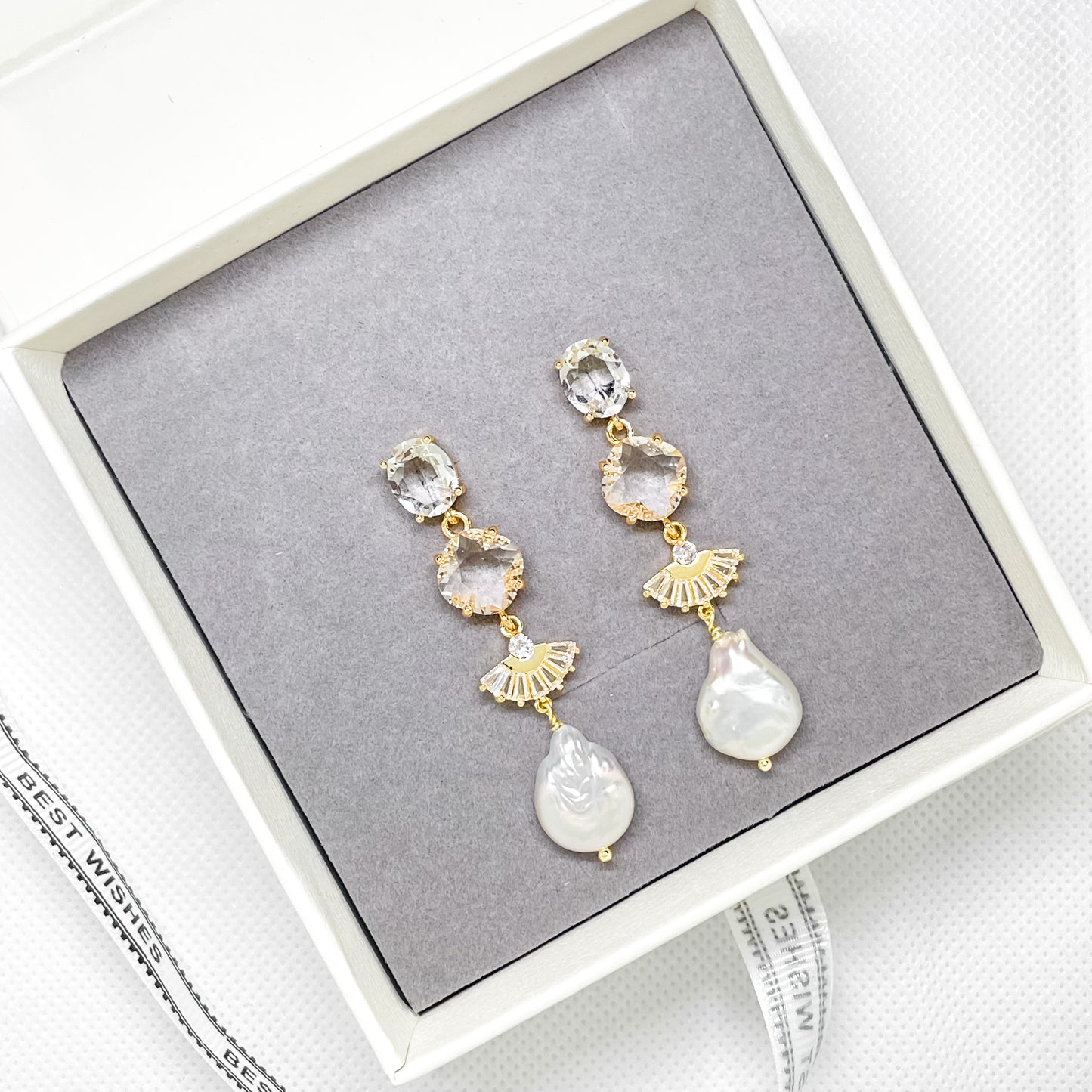 Boucle d'oreille en cristal et perles Lani