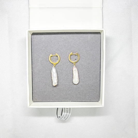 Boucle d'oreille en perles irrégulières Gina