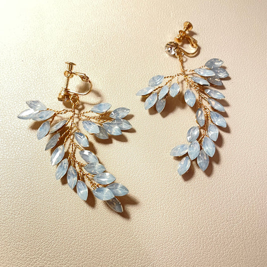 Lily Dangle Earring - Lizabetha Parker