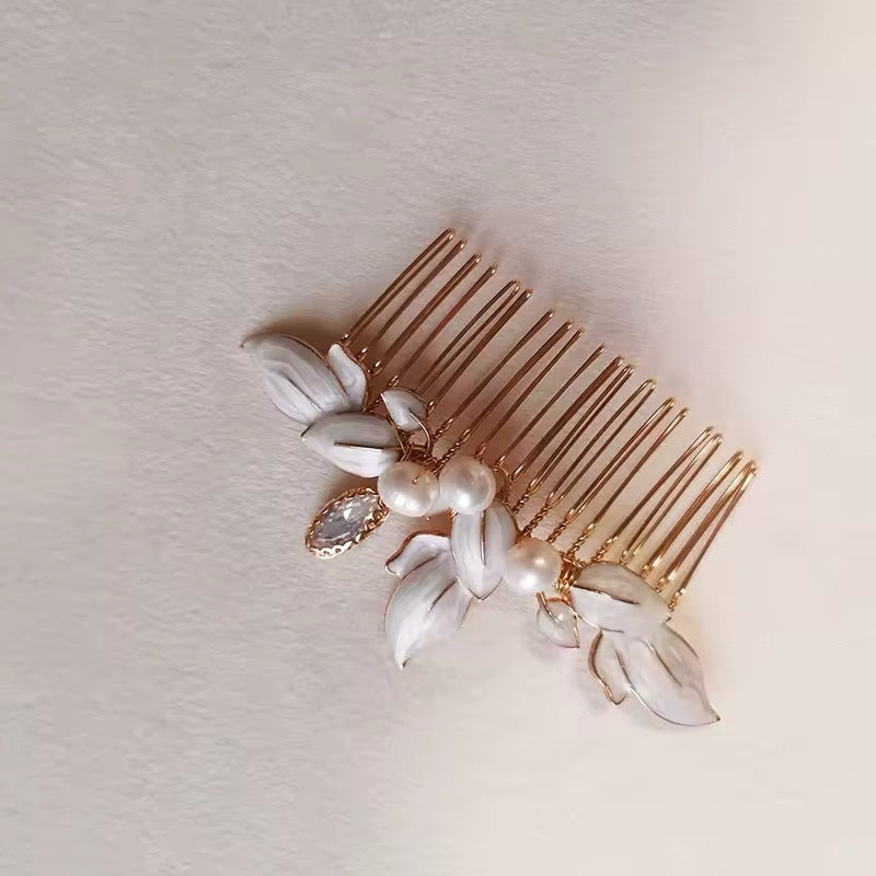 Sussan Elegant Pearl and Crystal Bridal Hair Comb - Lizabetha Parker