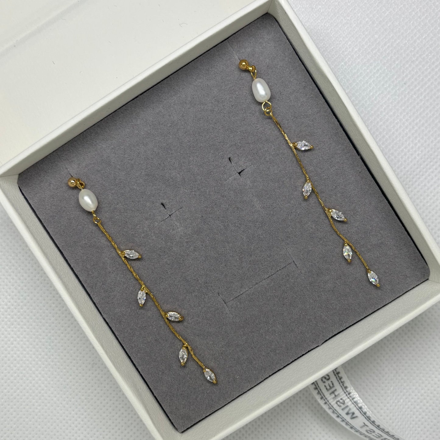Riley Drop Pearl Earring - Lizabetha Parker