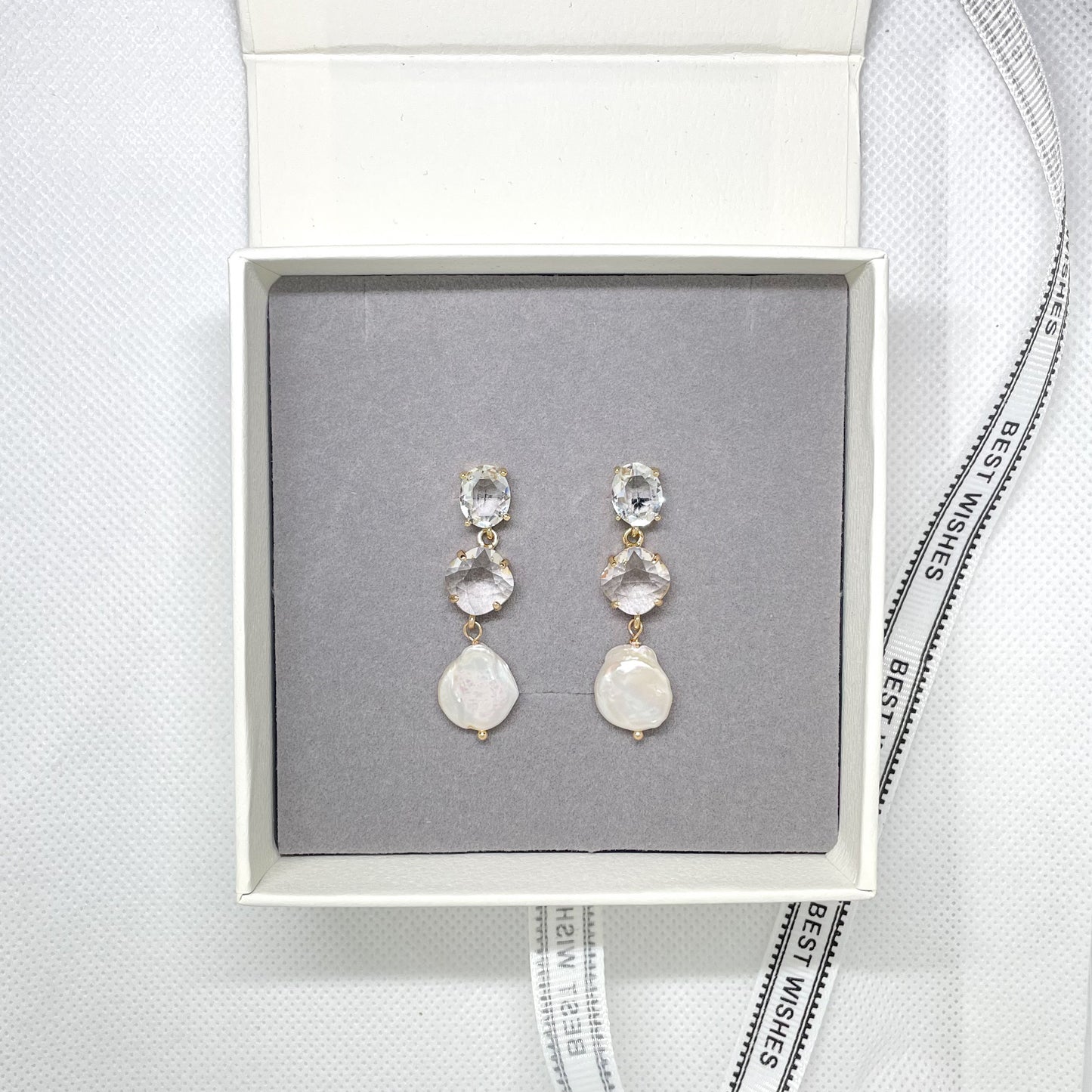 Boucle d'oreille de mariée en cristal et perles Shelia