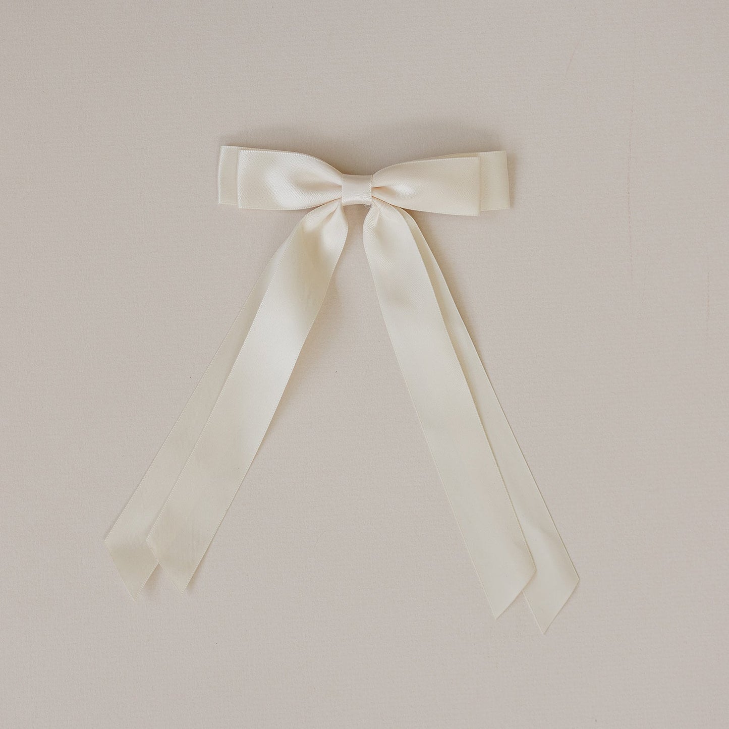 HAIR BOW