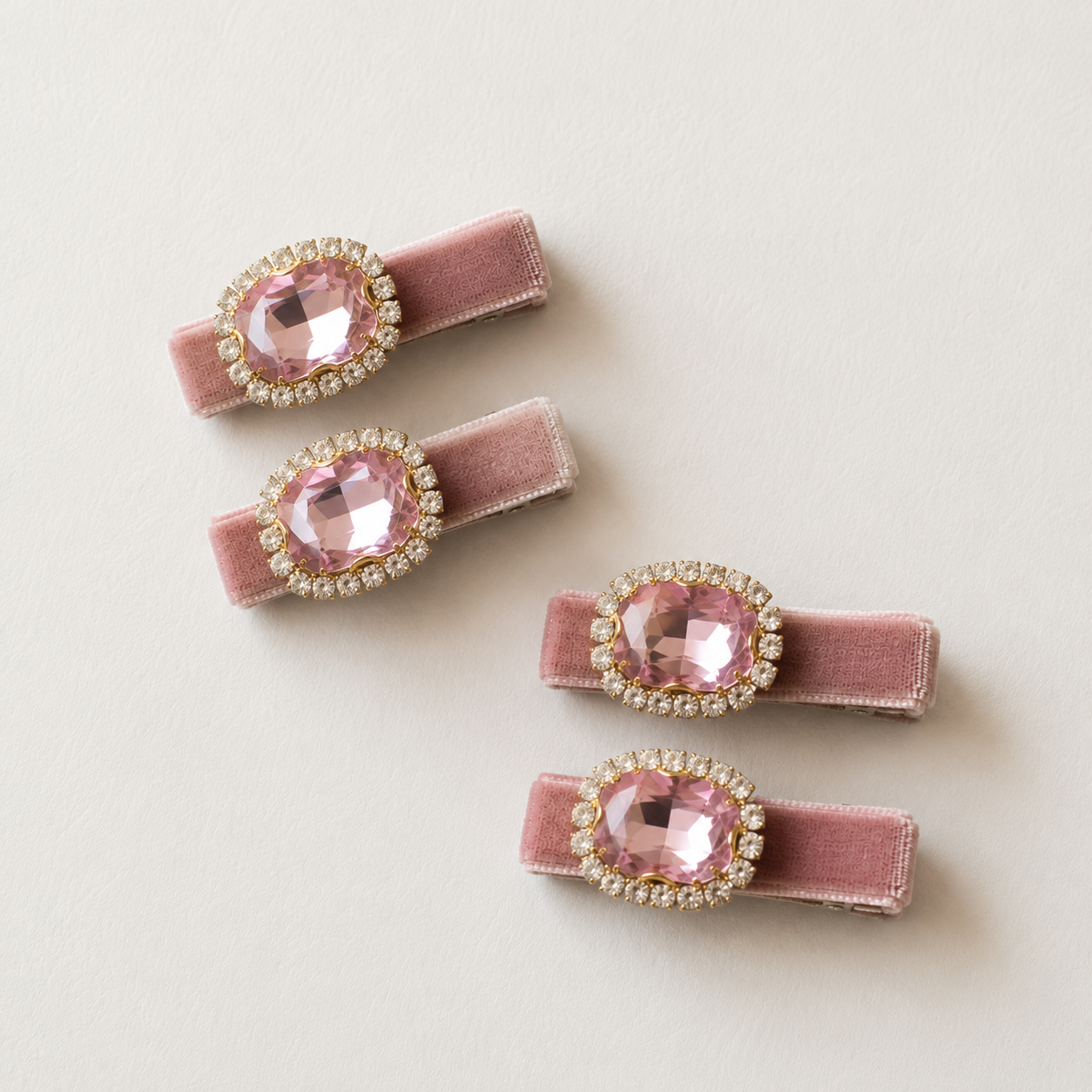 HAIR CLIP