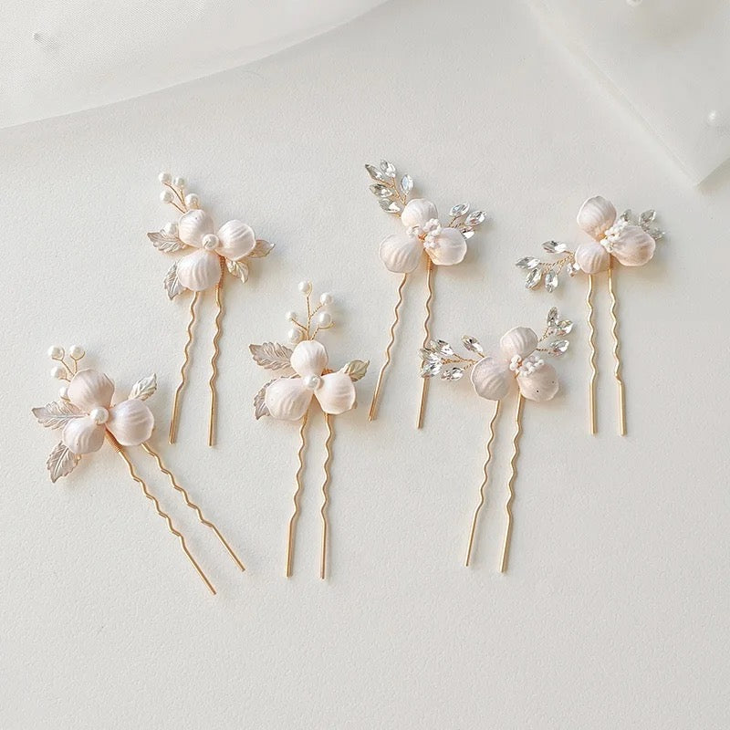 Caro Flower Hair Pins with Pearl - Lizabetha Parker