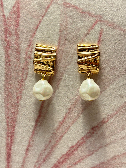 Freda Gold Baroque Pearl Drop - Lizabetha Parker