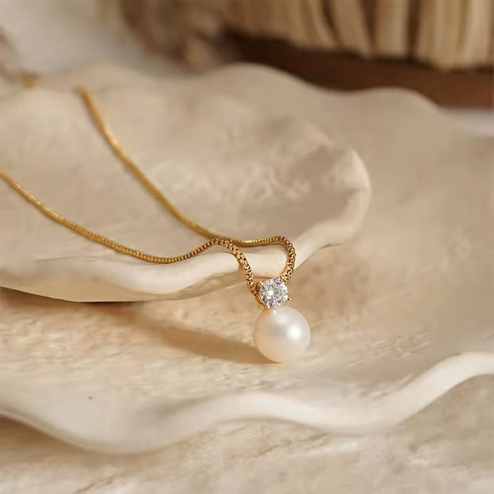 Vicky Pearl Necklace - Lizabetha Parker