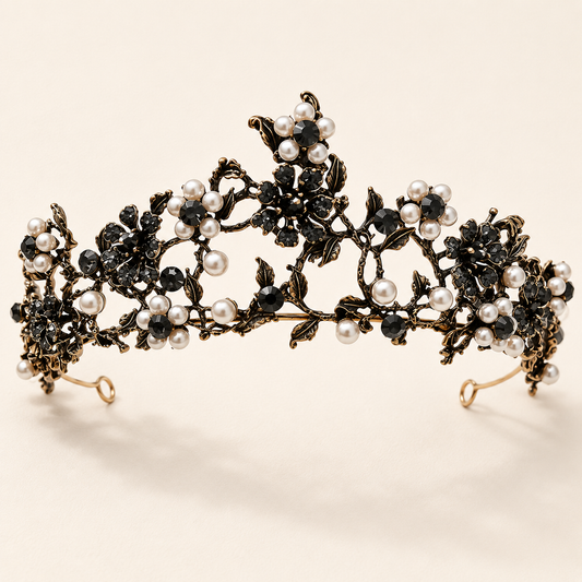 Diadème baroque en perles et diamants à motif floral Diana