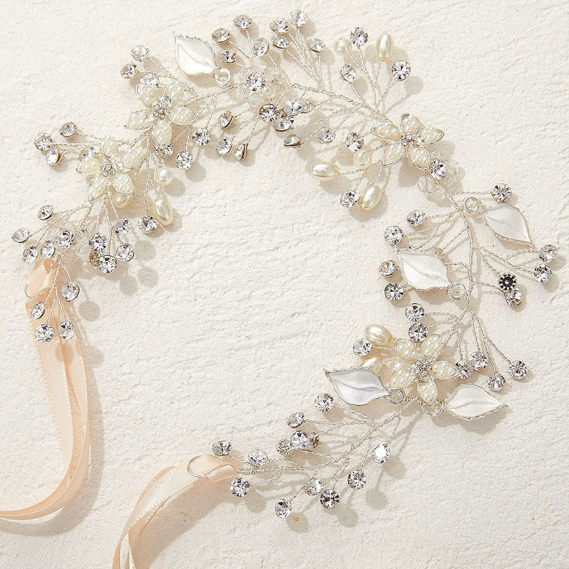 Vigne de cheveux en perles de fleurs Chloé