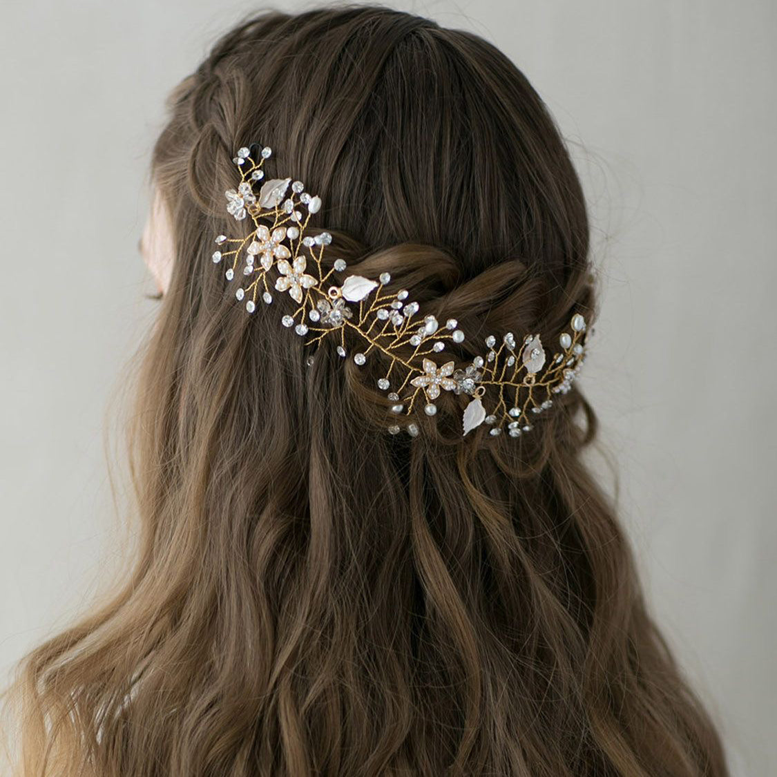 Vigne de cheveux en perles de fleurs Chloé