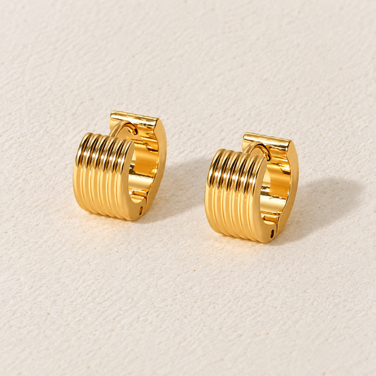 Sabine Ribbed Huggie Earrings