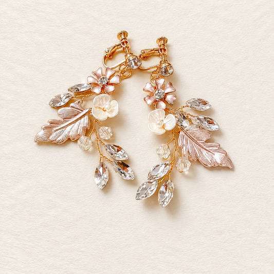 Boucles d'oreilles en vigne de houx
