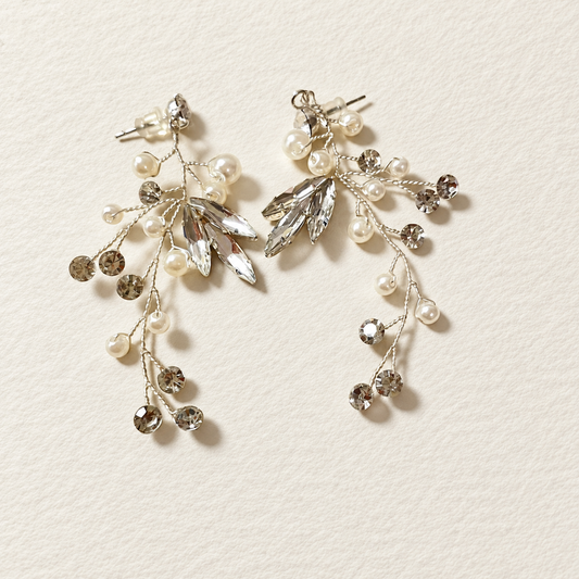 Boucles d'oreilles en vigne de fleurs de mariée Lila