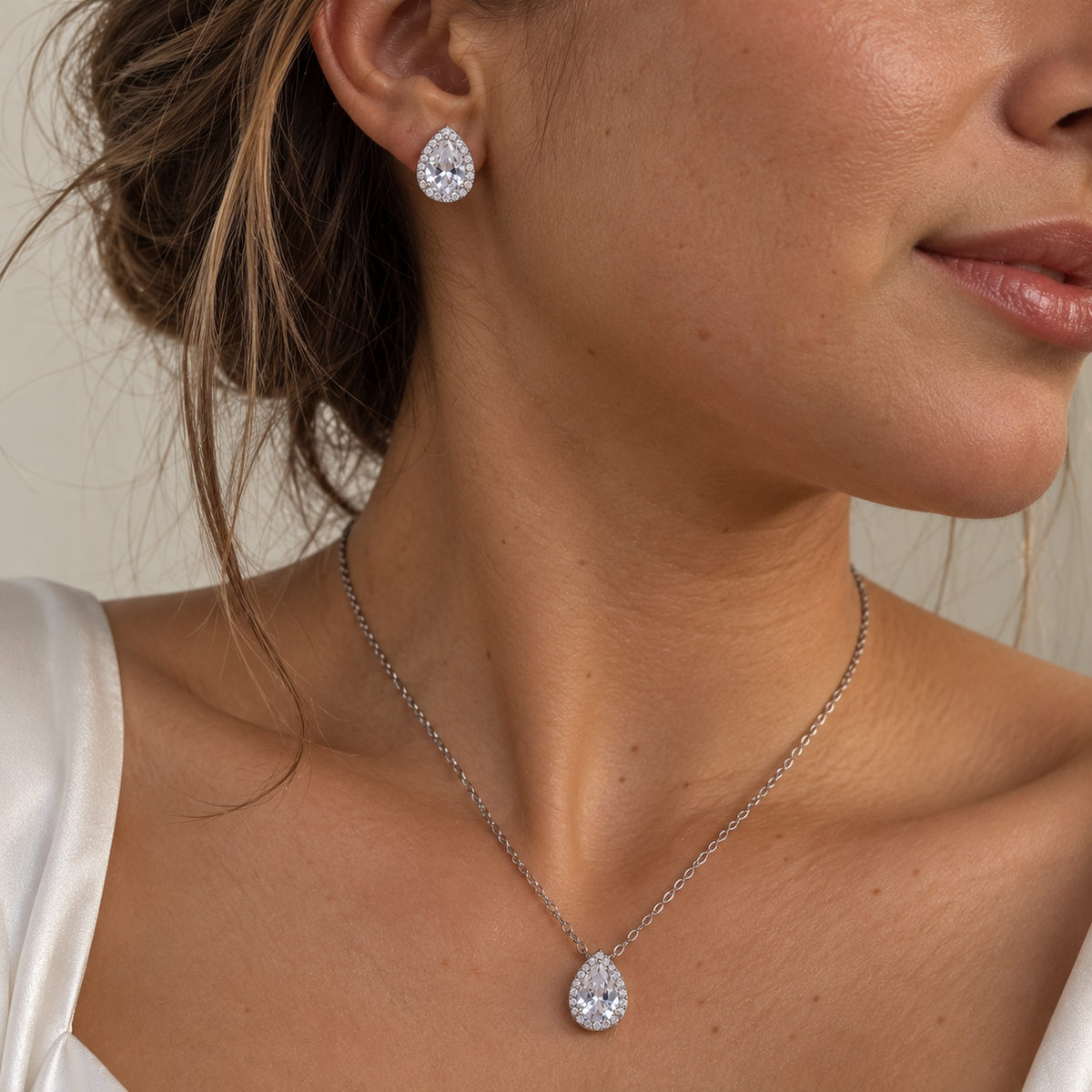 VALENTINA PEAR CUT CZ NECKLACE & EARRINGS JEWELLERY SET
