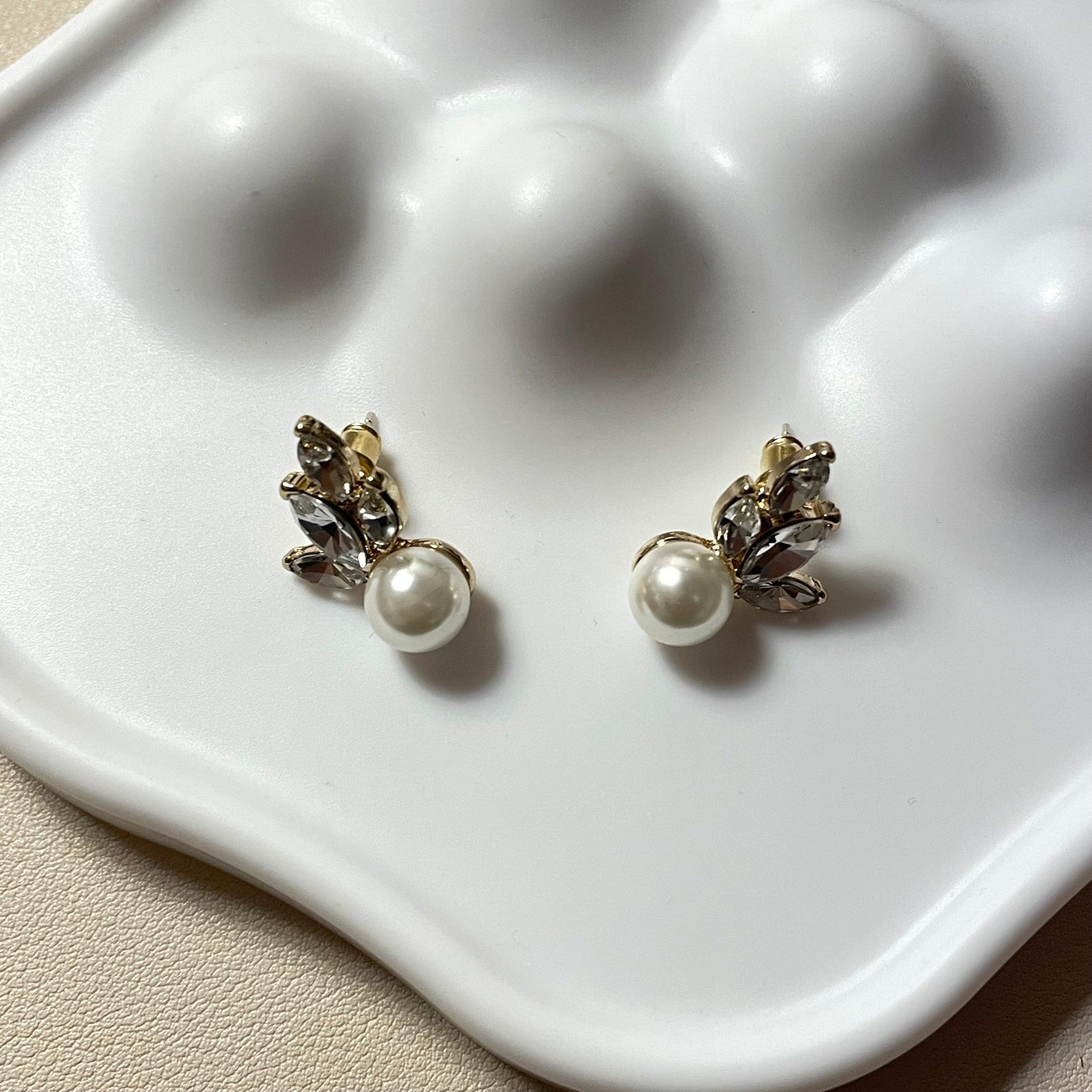 Sara Leaf Pearl Stud Earrings - Lizabetha Parker