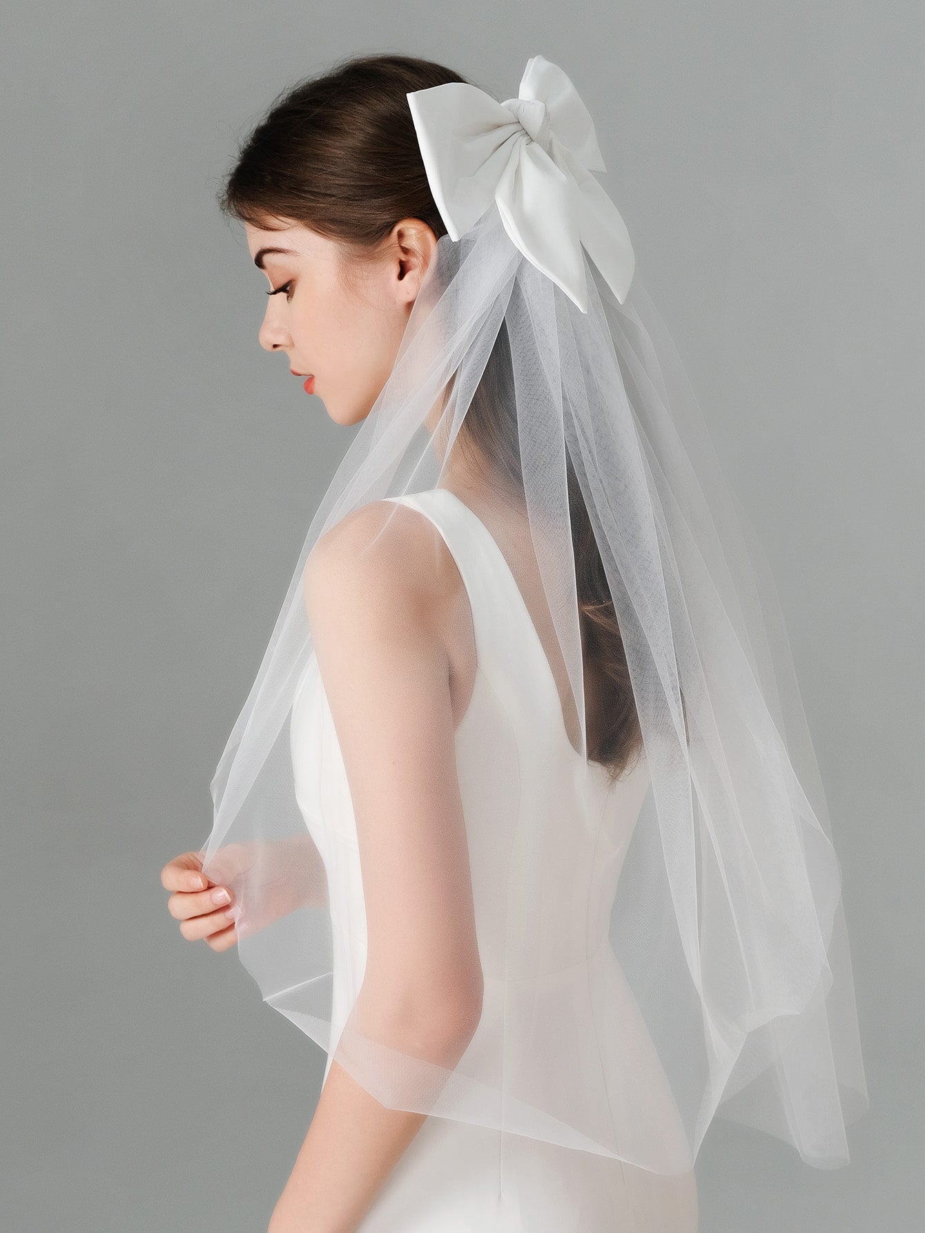 Bella Bow Veil - Lizabetha Parker