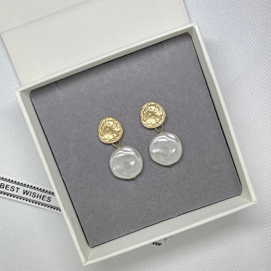 Gianna Pearl Earring