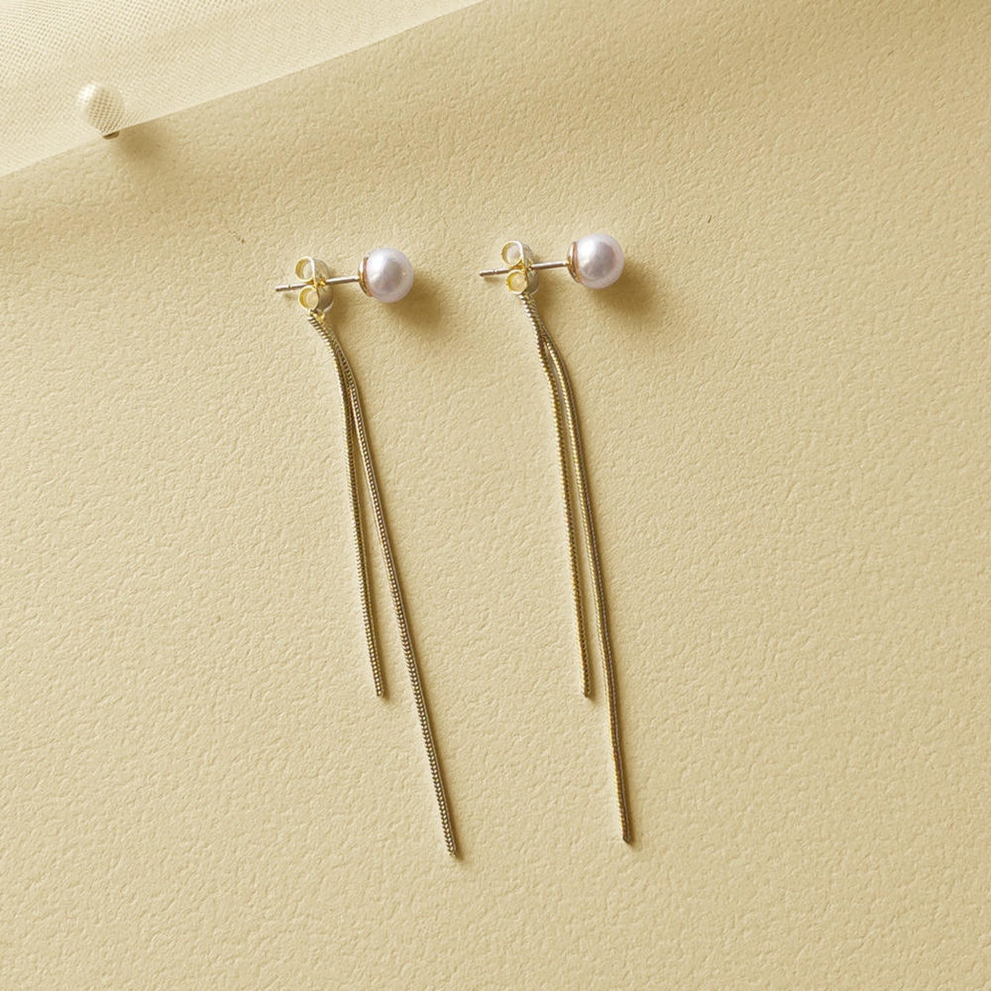 Irena Pearl Dangle Earring - Lizabetha Parker