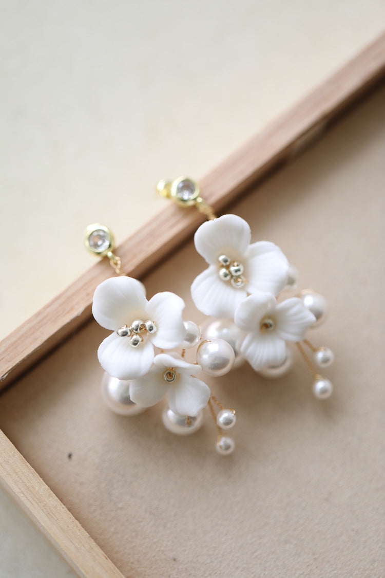 Lucy Flower Pearl Bridal Earring - Lizabetha Parker