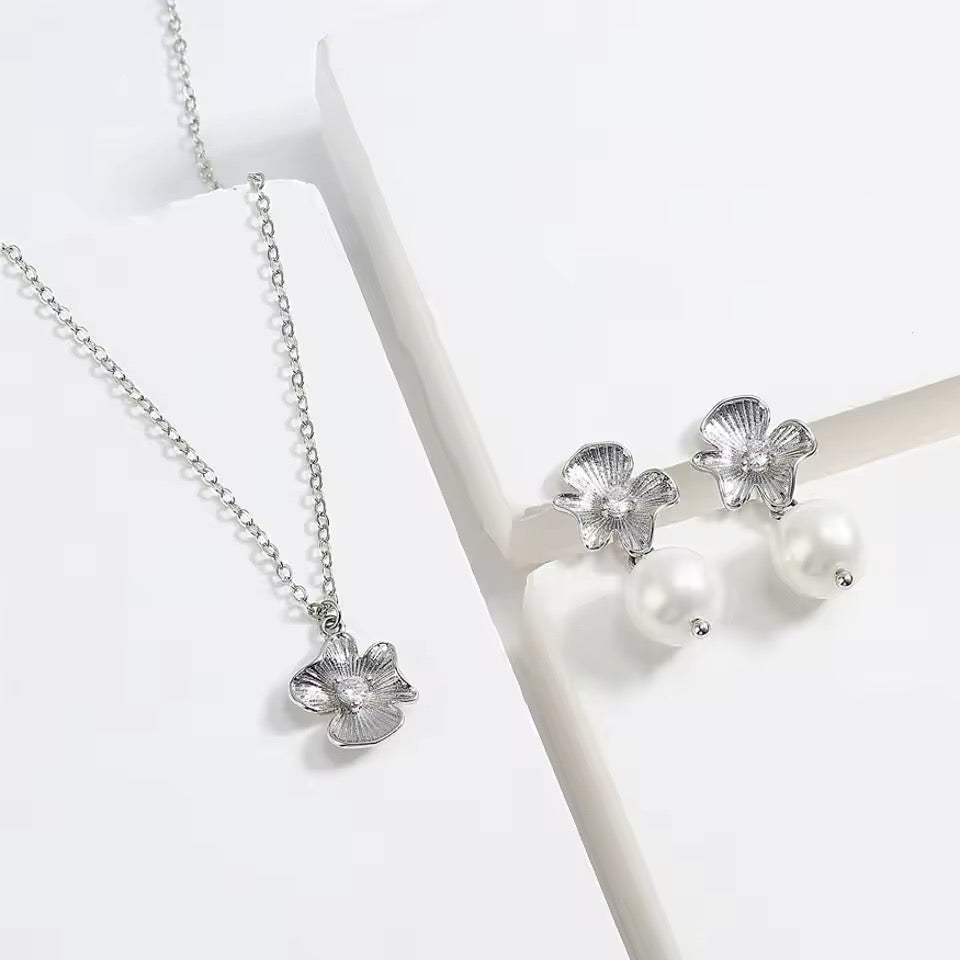 Skyline Jewellery Set