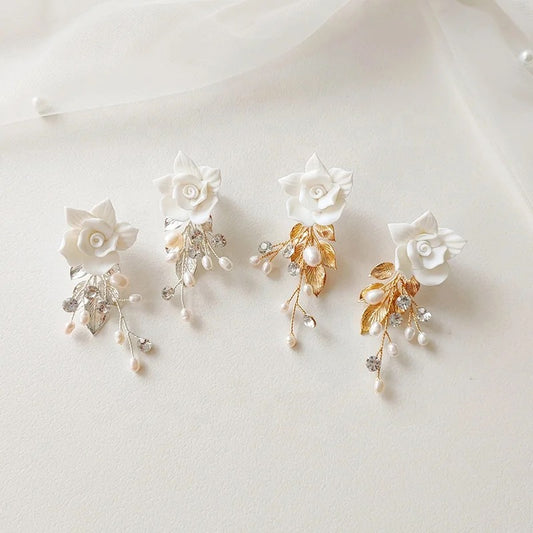 Mia White Flower and Leaf Earring - Lizabetha Parker