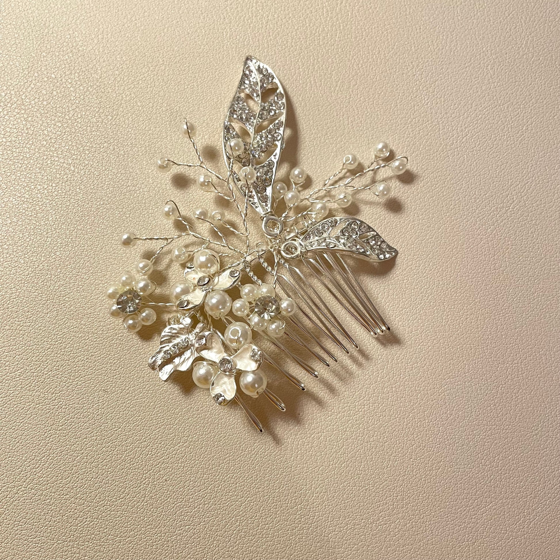 Nora Leaf Hair Comb - Lizabetha Parker