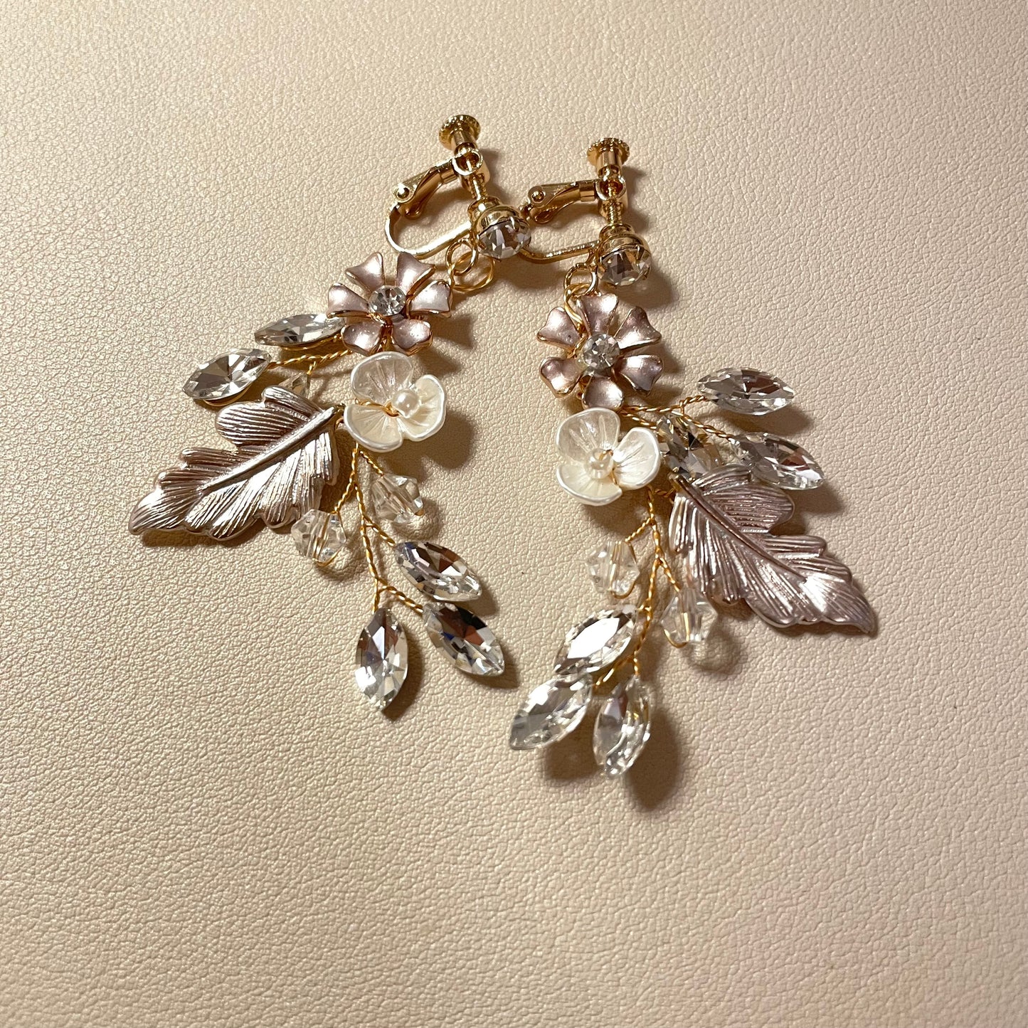 Holly Vine Earrings