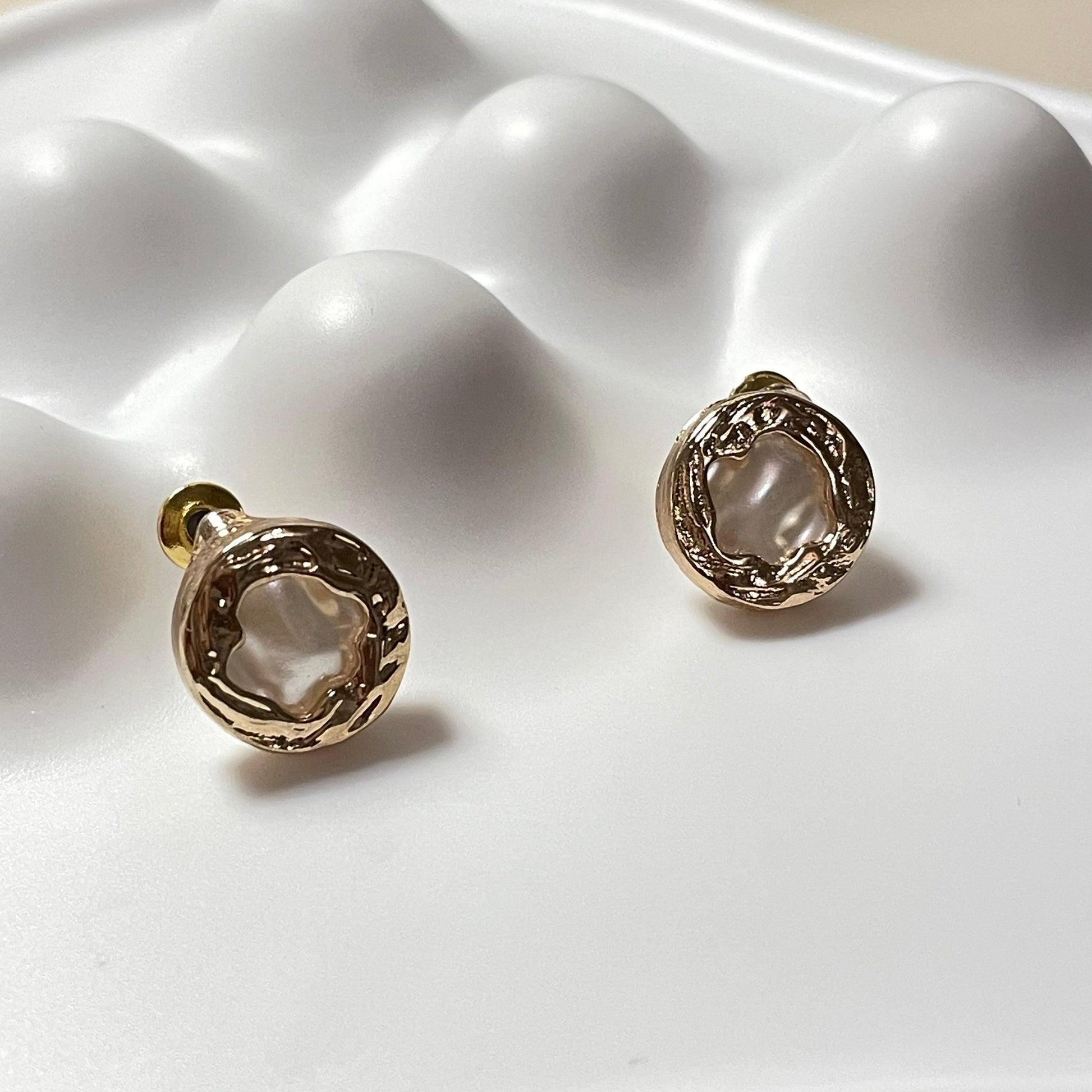 Anne Vintage Irregular Pearl Earrings - Lizabetha Parker