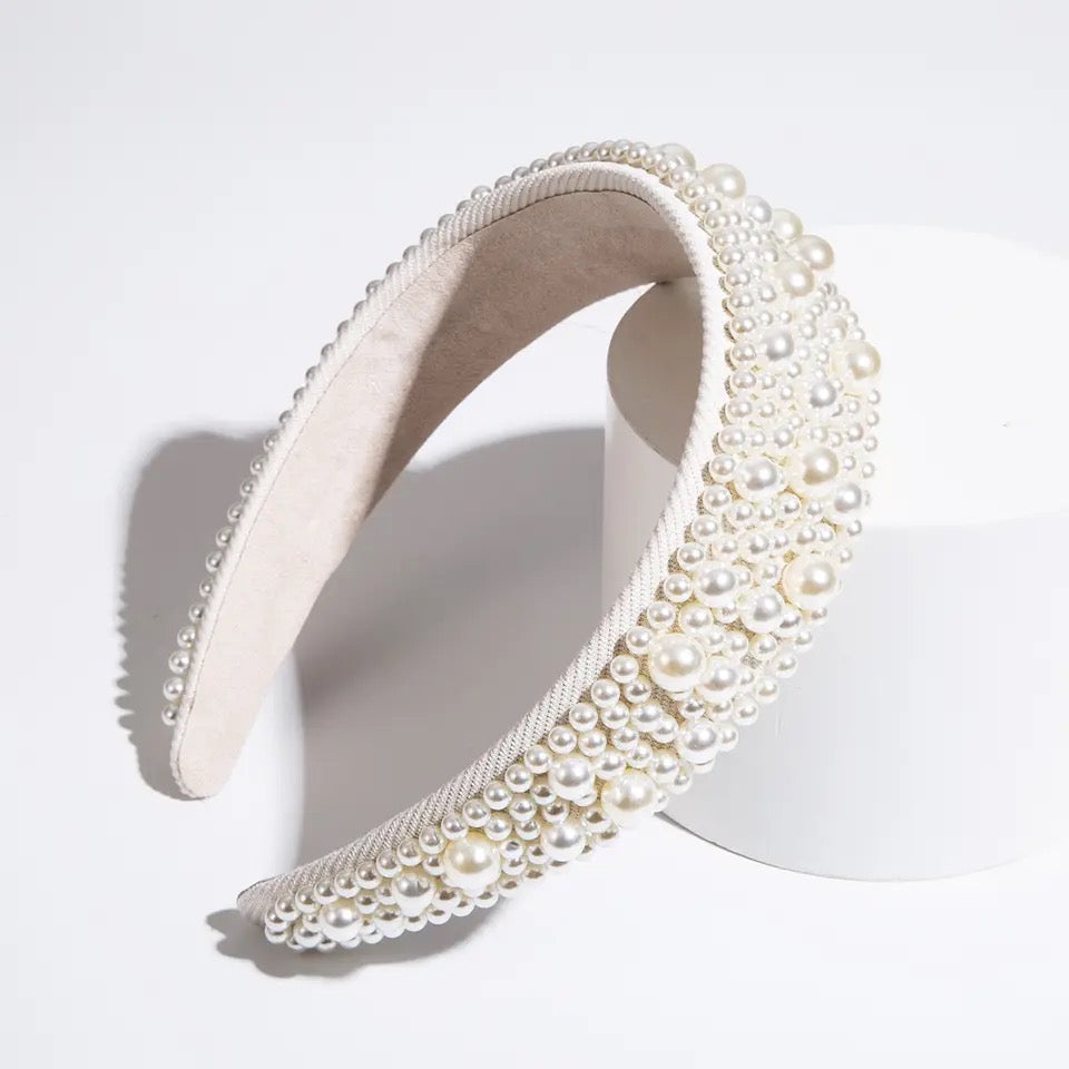 Delicate Pearl Headband