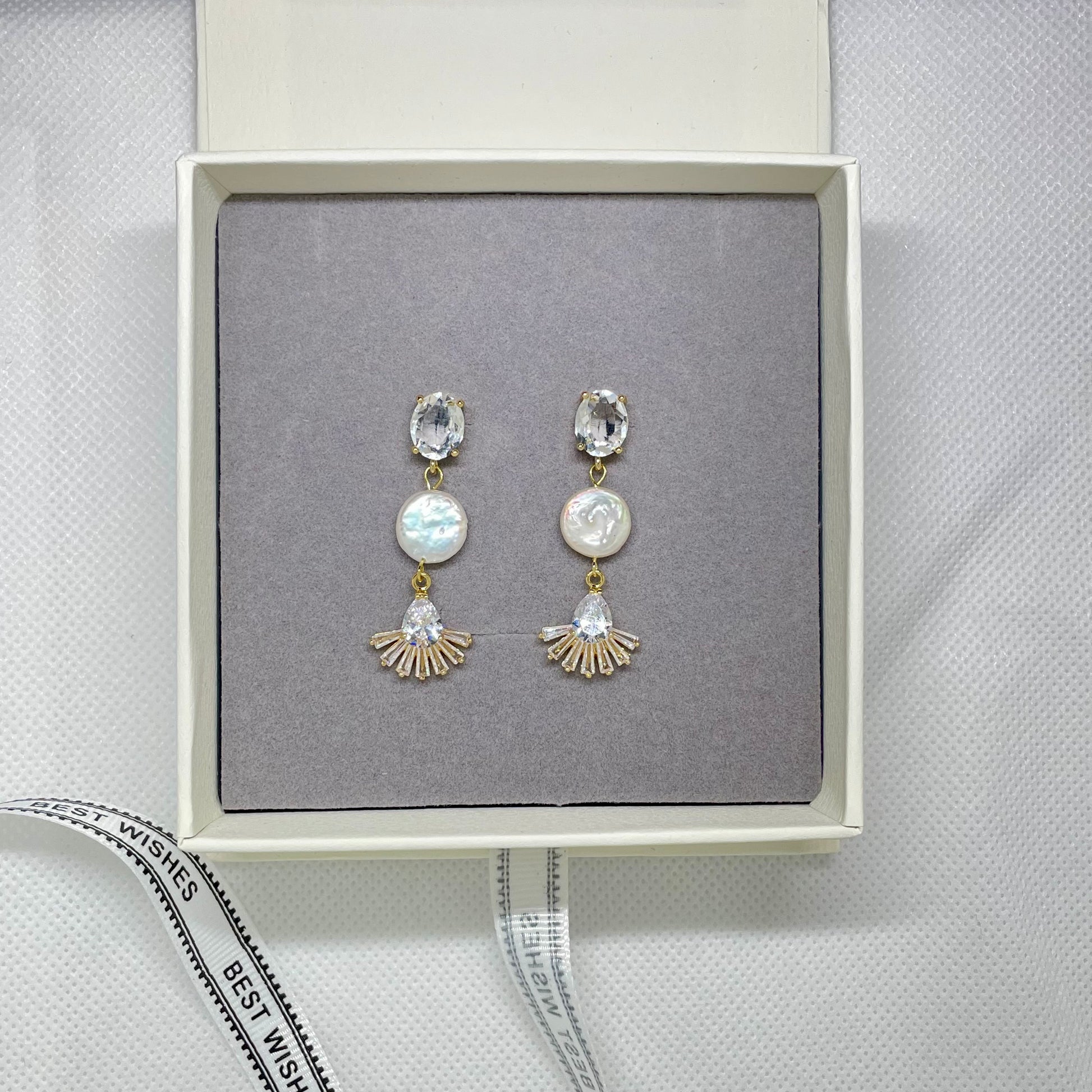 Ella Gold Pearl Earring - Lizabetha Parker