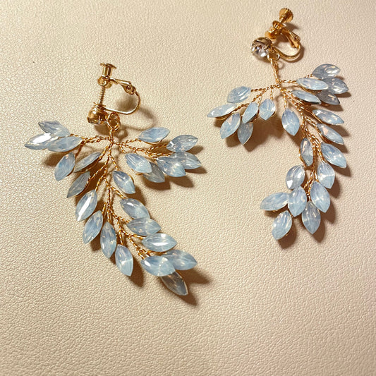 Lily Dangle Earring - Lizabetha Parker