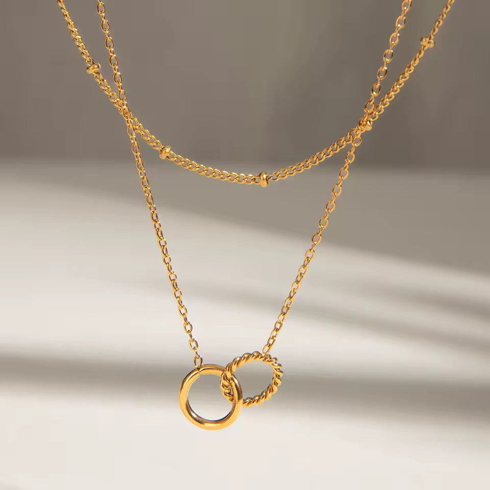 Elodie Interlocking Layered Necklace