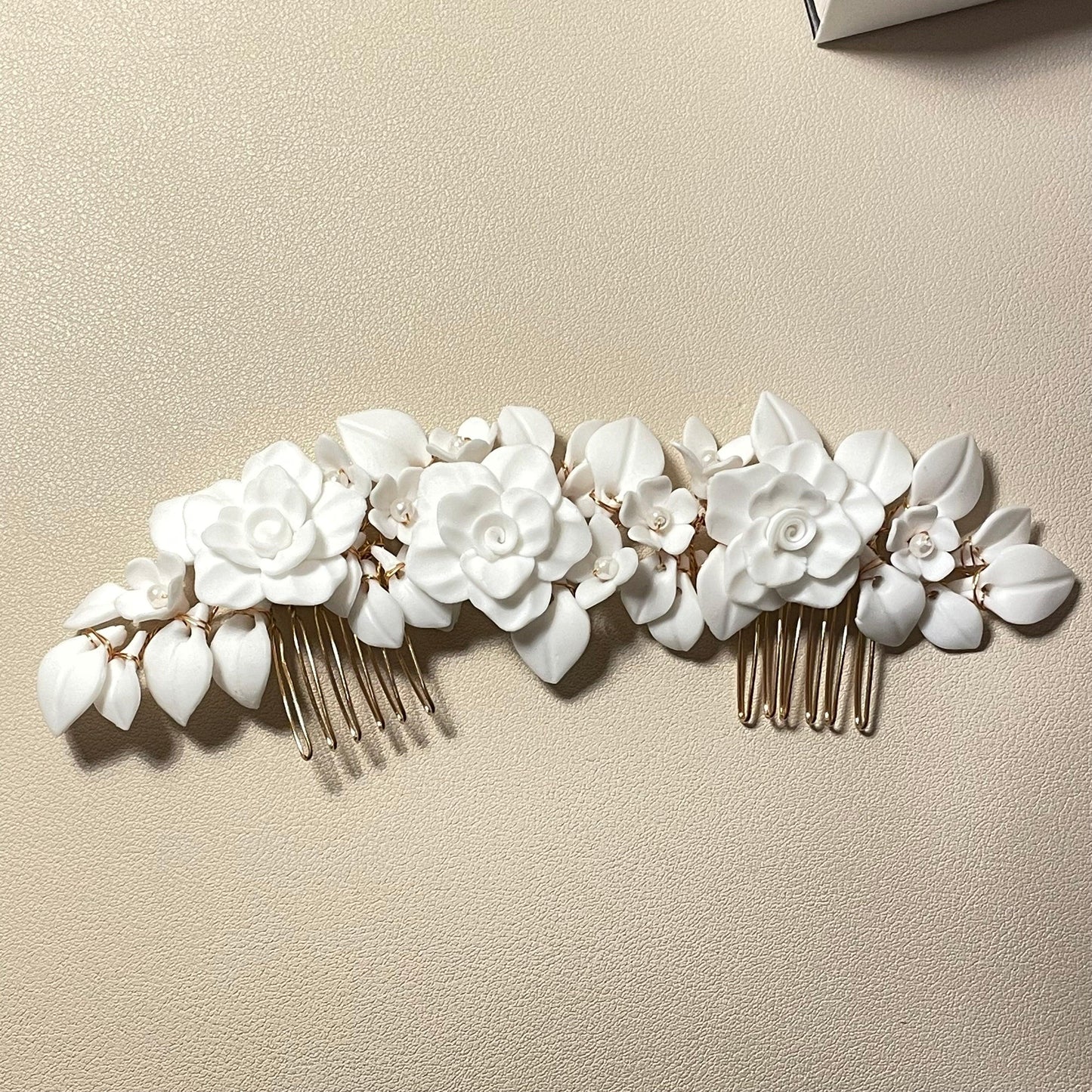 Emmy White Wedding Comb - Lizabetha Parker