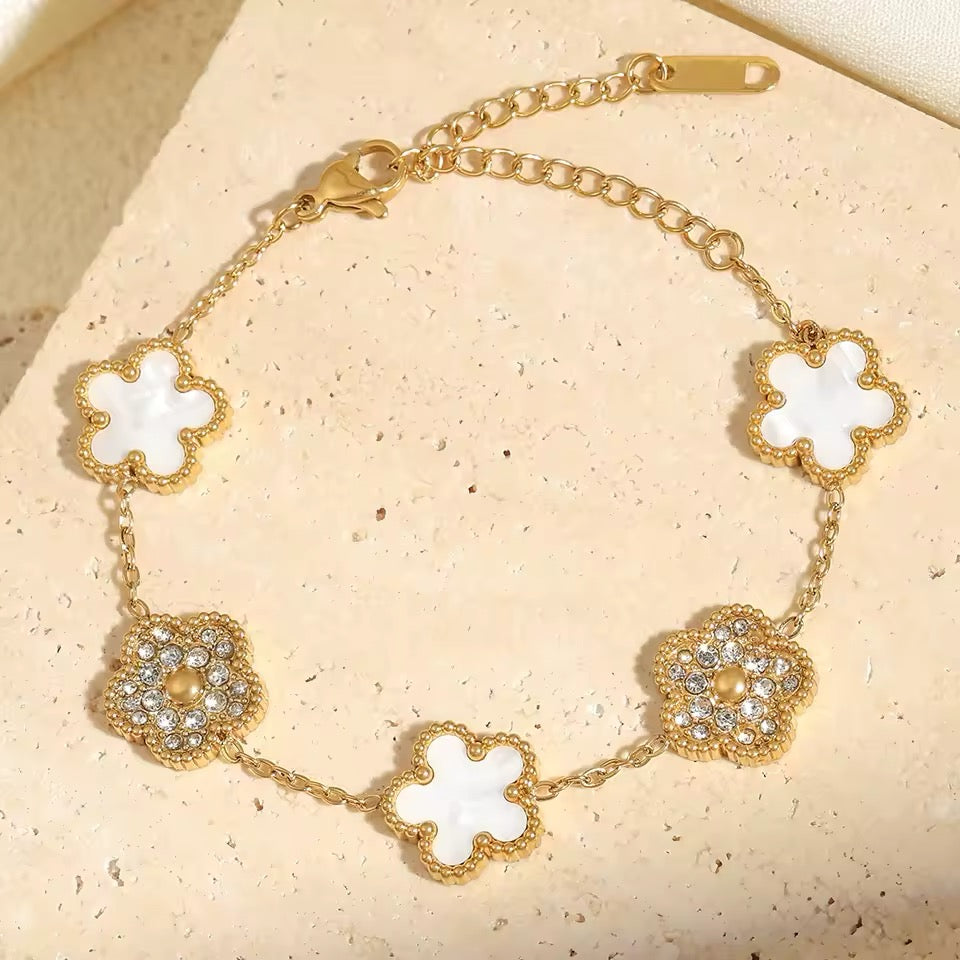 Cute Lucky Leaf Clover Flower Bracelets - Lizabetha Parker