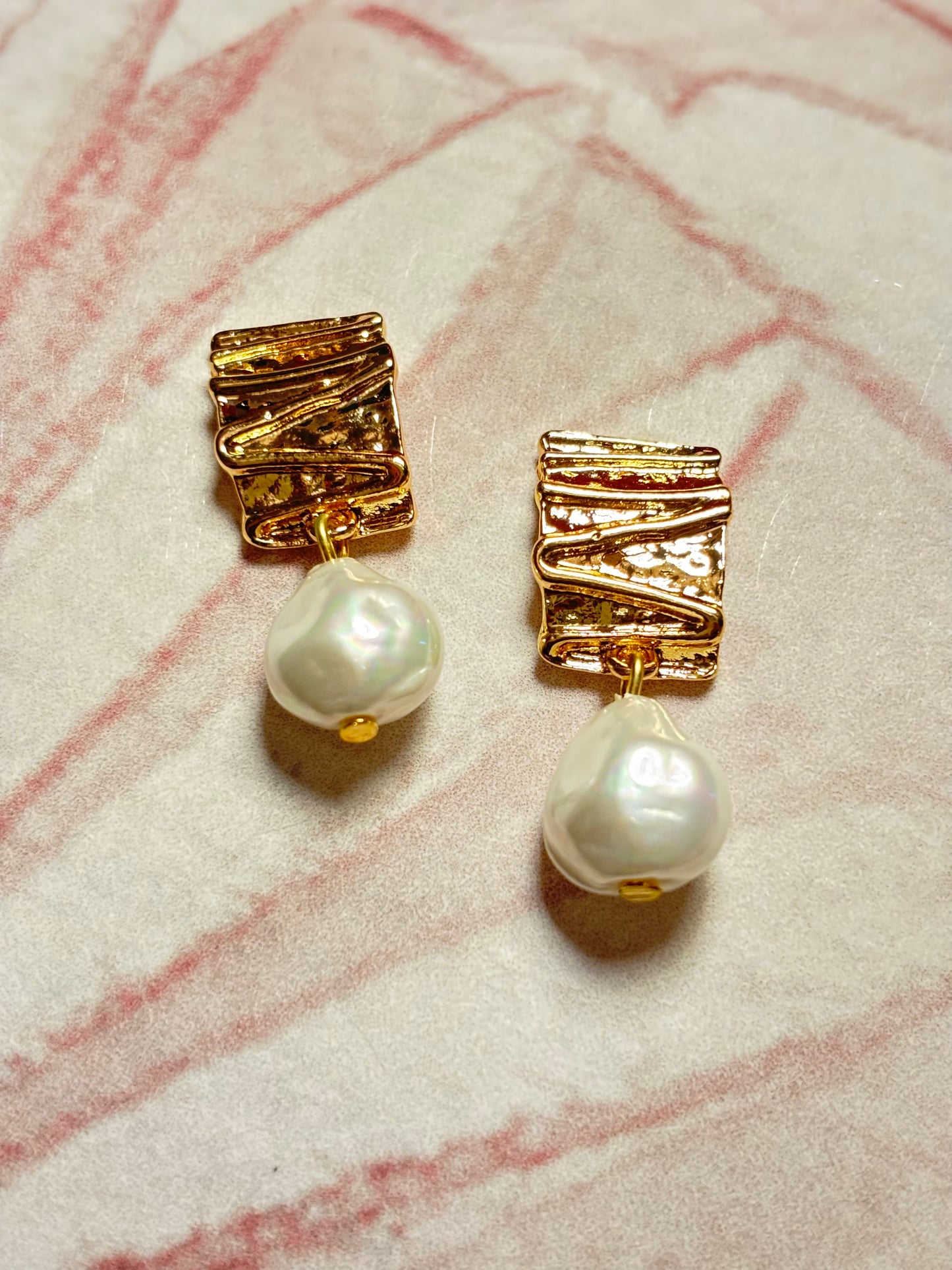 Freda Gold Baroque Pearl Drop