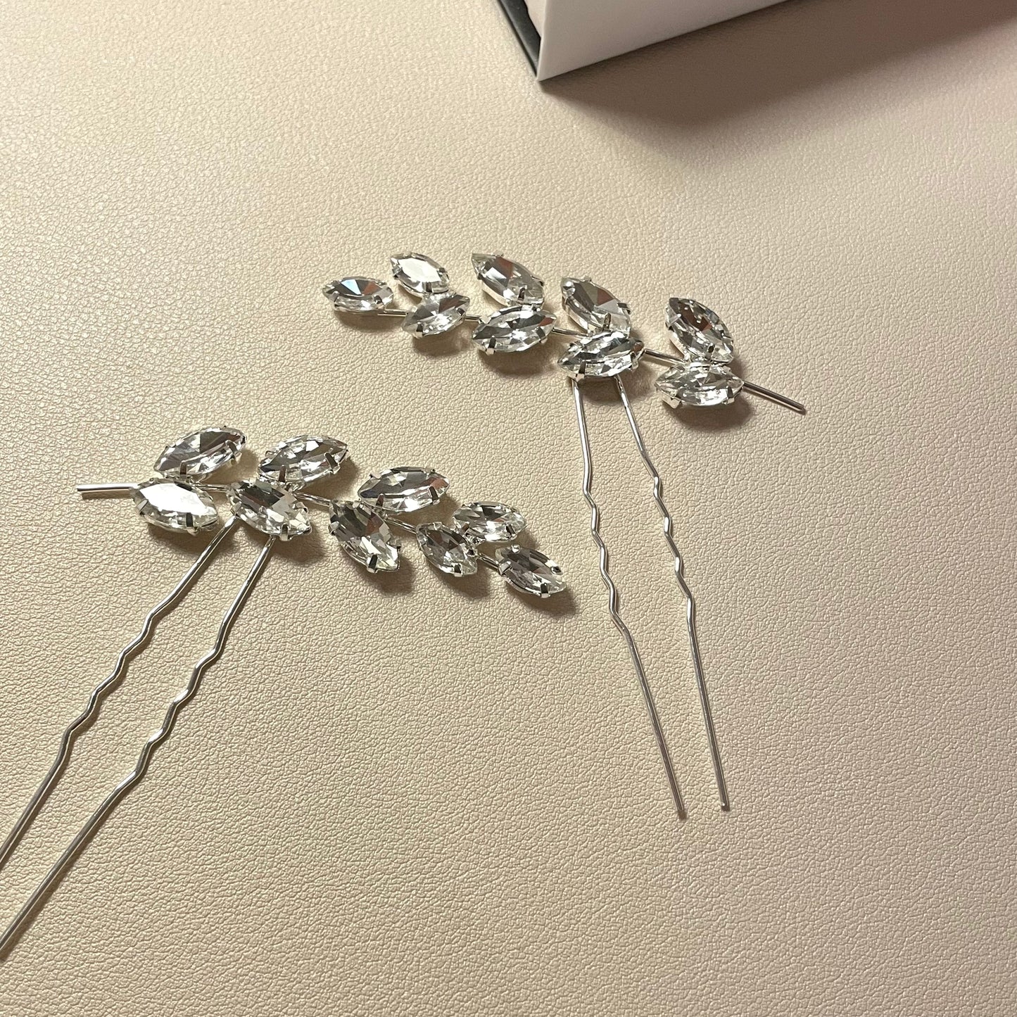 Arlene Crystal Leaf Hair Pin (Set of 2) - Lizabetha Parker