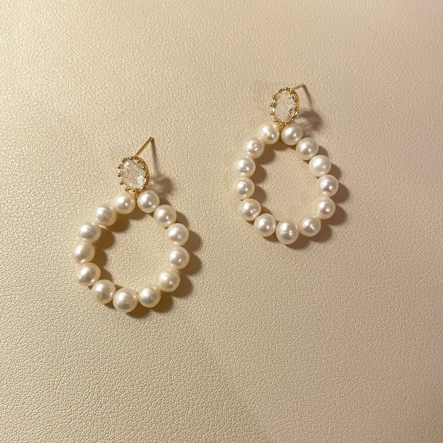 Lola Pearl Hoop Earring - Lizabetha Parker