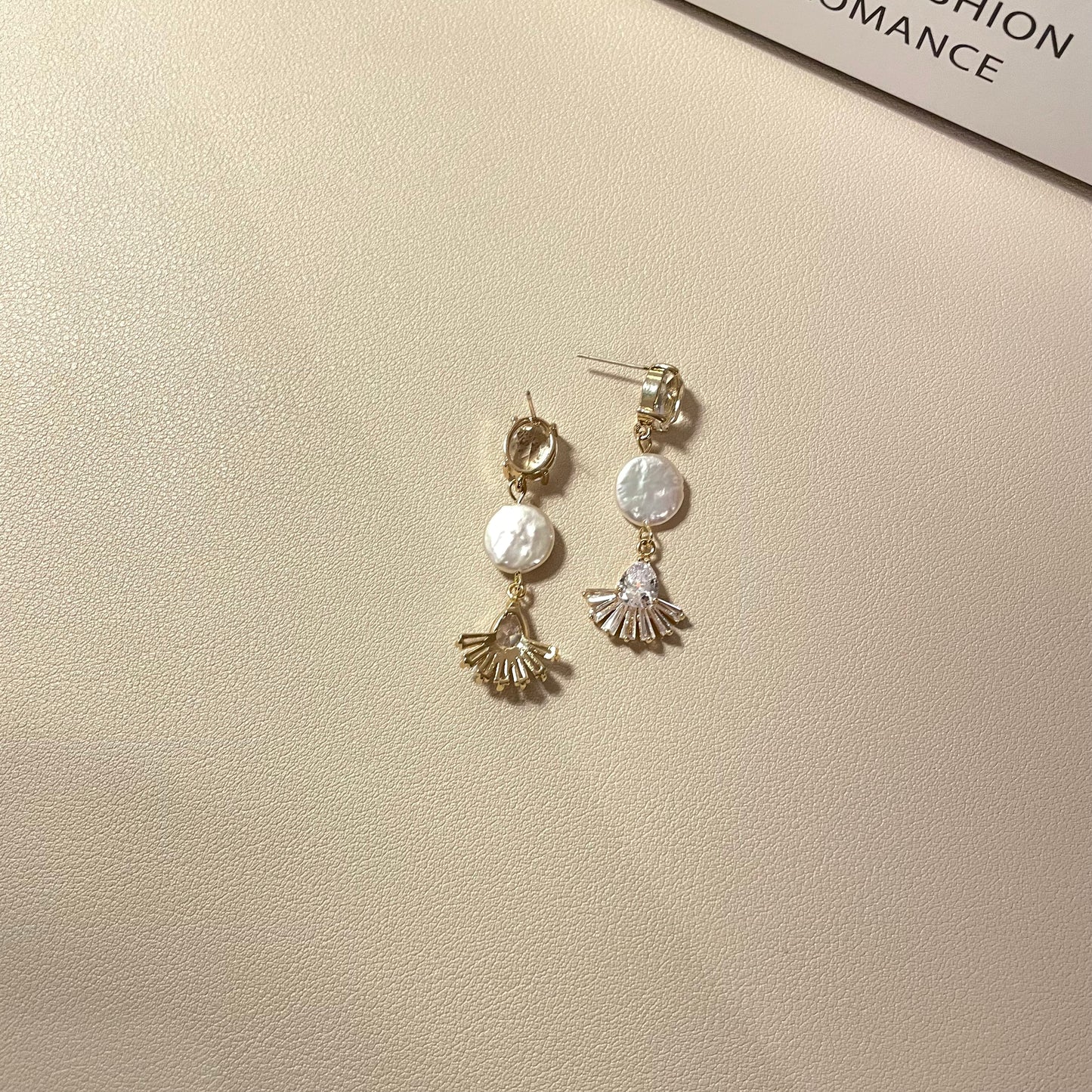 Ella Gold Pearl Earring - Lizabetha Parker