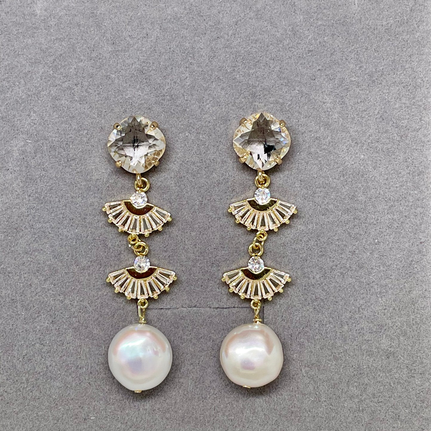 Katy Pearl Bridal Earring - Lizabetha Parker