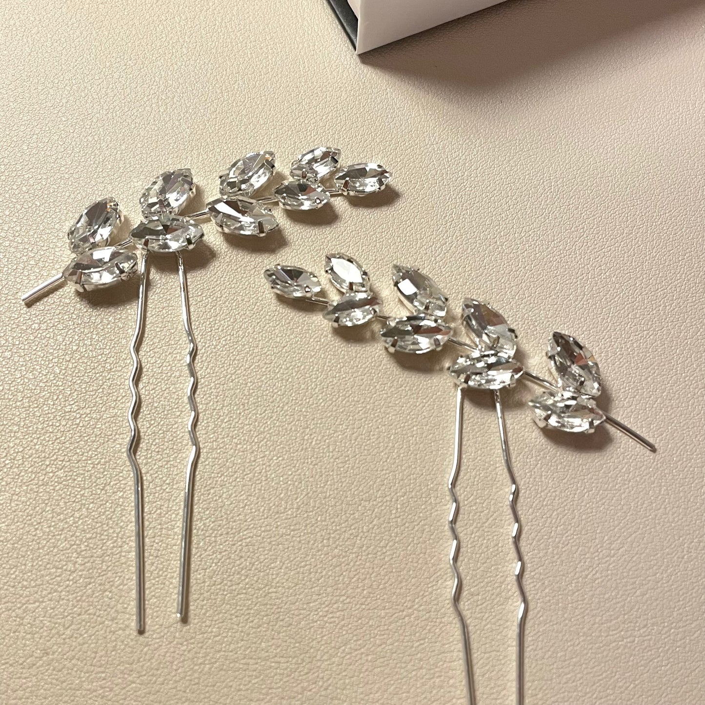 Arlene Crystal Leaf Hair Pin (Set of 2) - Lizabetha Parker