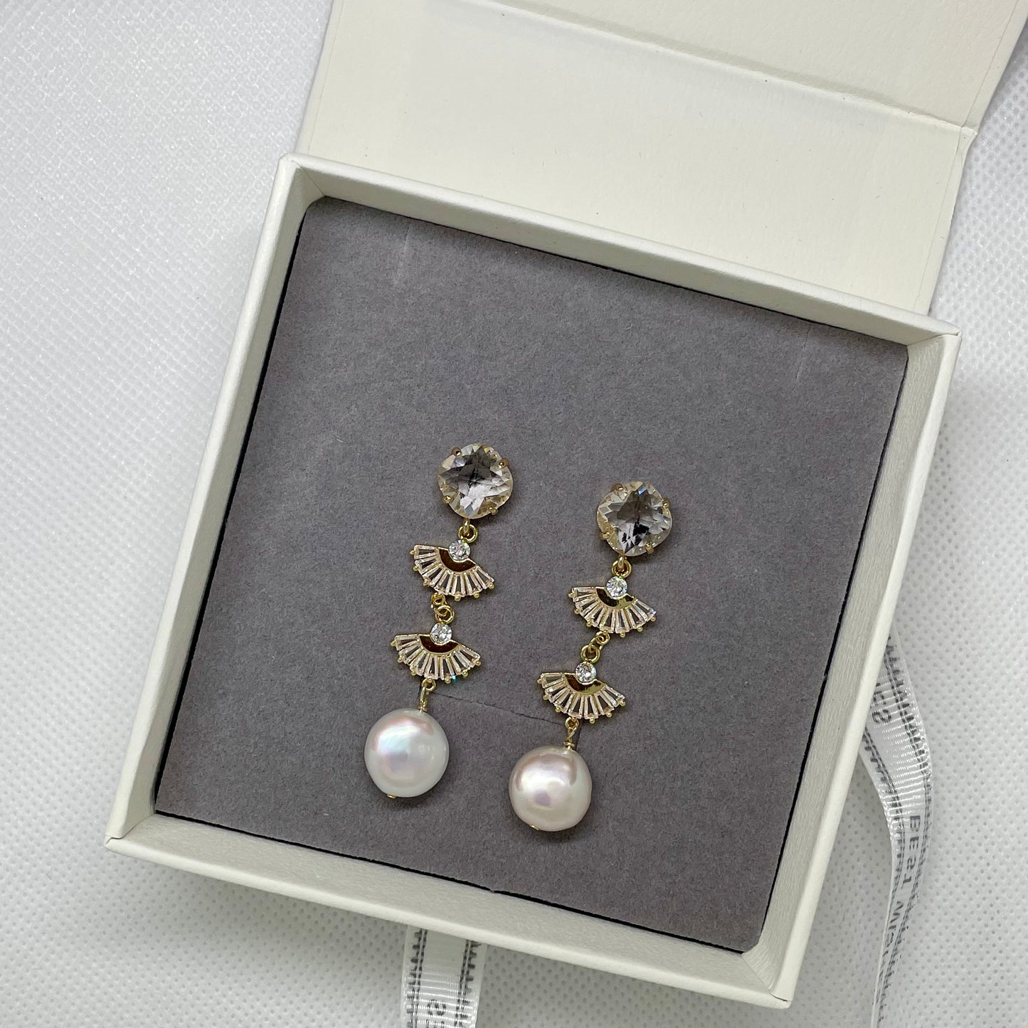 Katy Pearl Bridal Earring - Lizabetha Parker