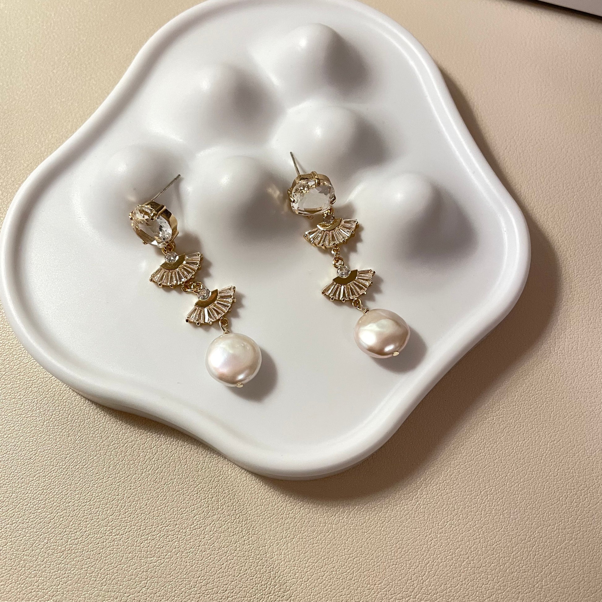 Katy Pearl Bridal Earring - Lizabetha Parker