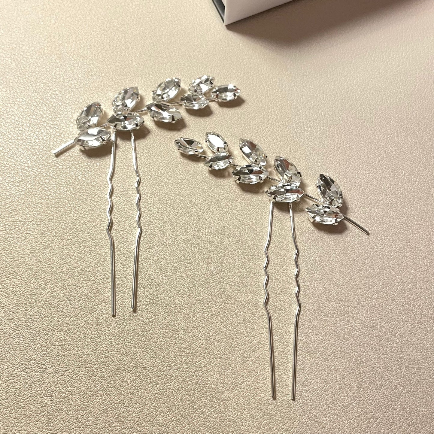 Arlene Crystal Leaf Hair Pin (Set of 2) - Lizabetha Parker