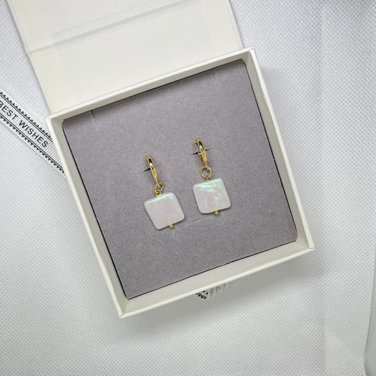 Jade Pearl Earring