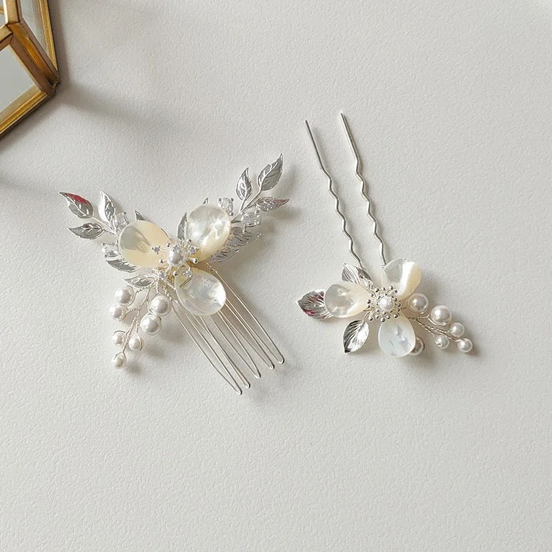 Juliet Flower and Pearl Hair Pins