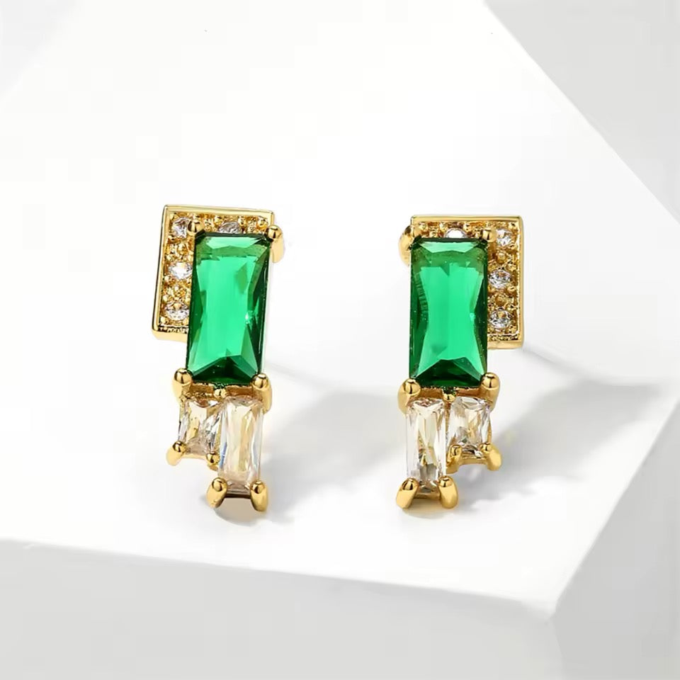 Emerald Ivy Studs Earring