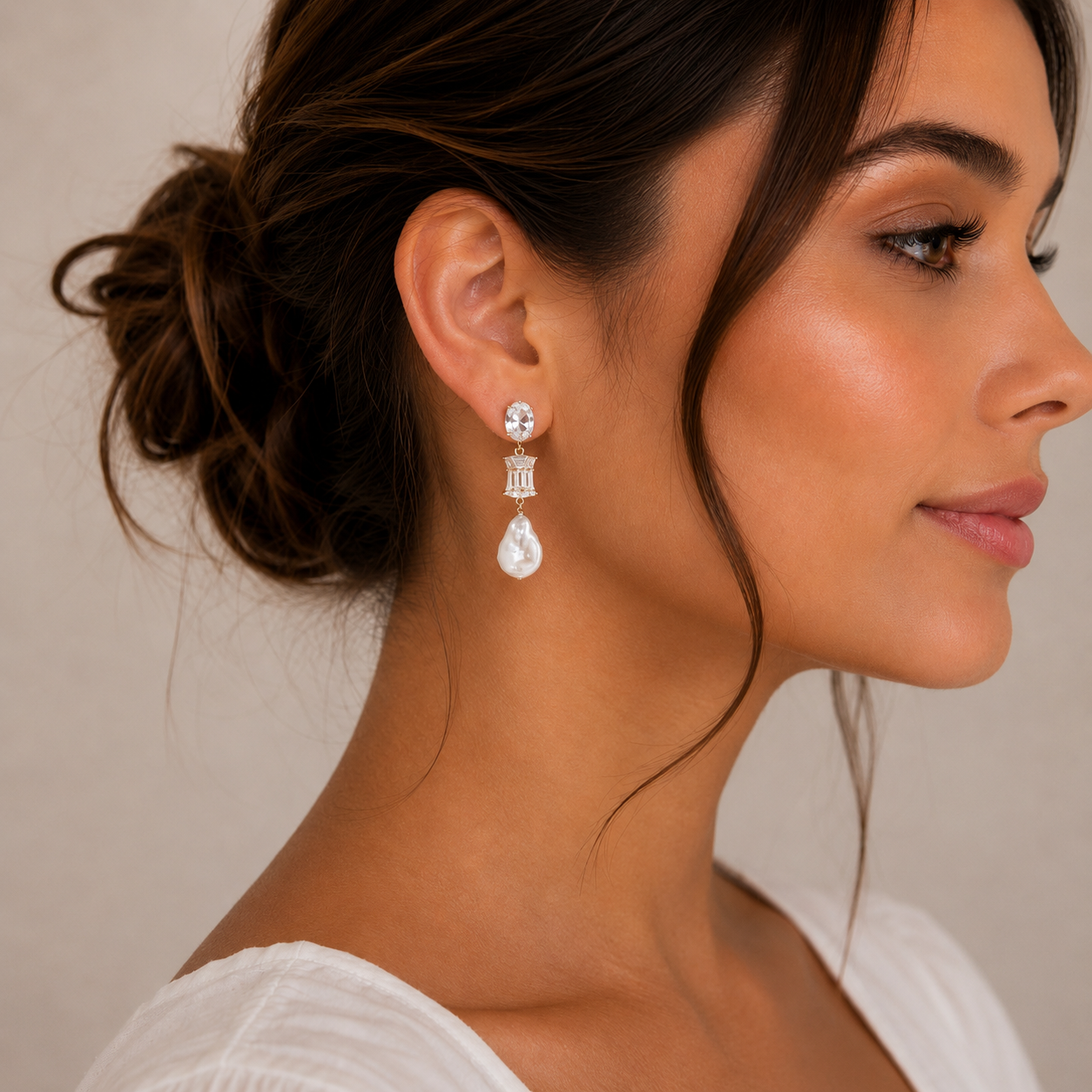 Boucle d'oreille de mariée en cristal et perles Hilda