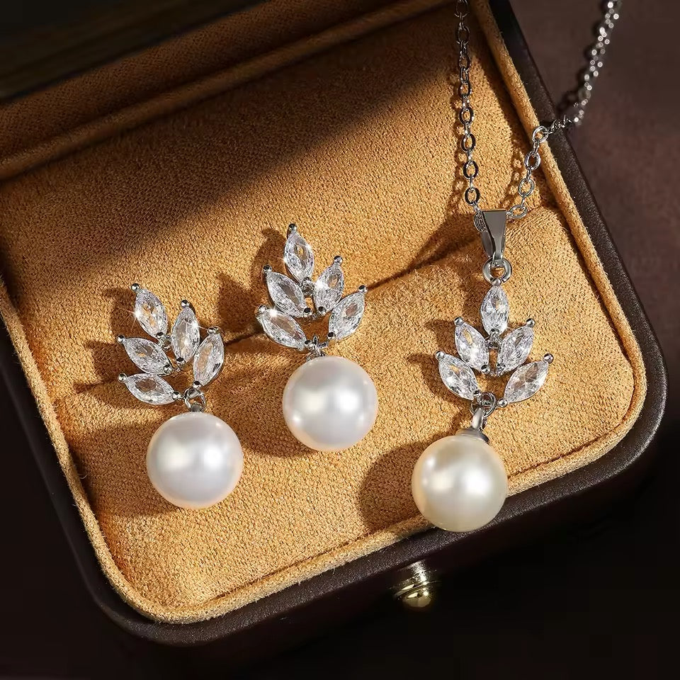 Nadia Pearl Bridal Jewellery Set