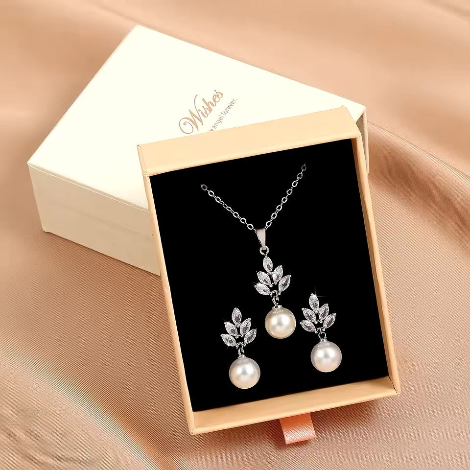 Nadia Pearl Bridal Jewellery Set